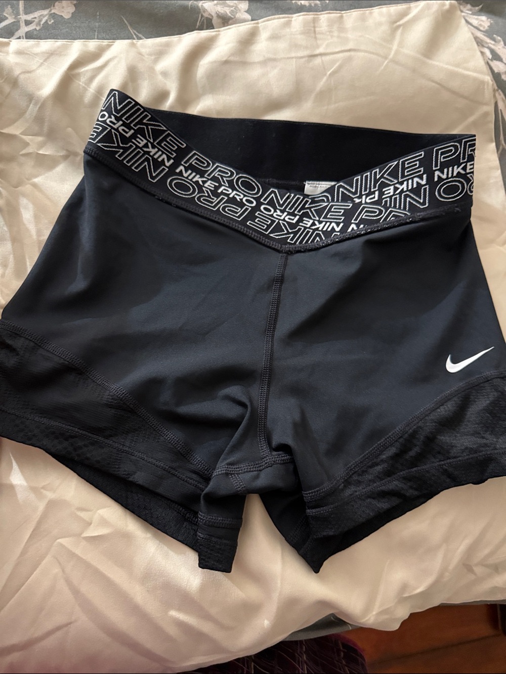 Nike Black Women's Pro High-Rise Training Shorts